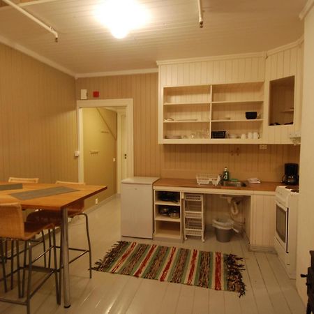 Tyskhella Rorbuer Apartment Kabelvåg Exterior photo