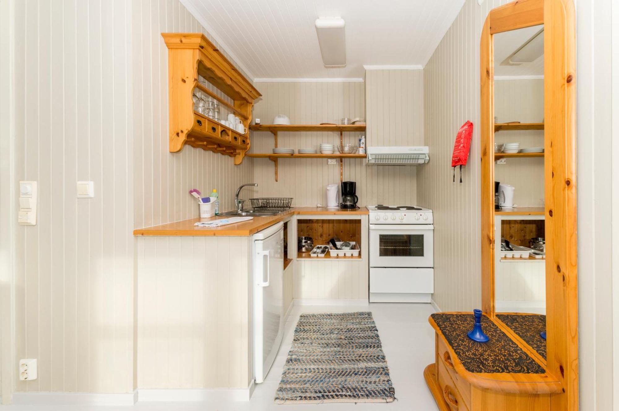 Tyskhella Rorbuer Apartment Kabelvåg Exterior photo