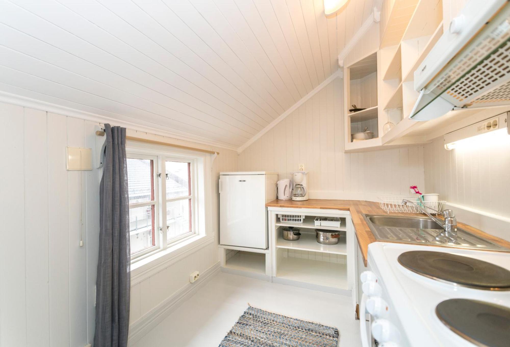 Tyskhella Rorbuer Apartment Kabelvåg Exterior photo